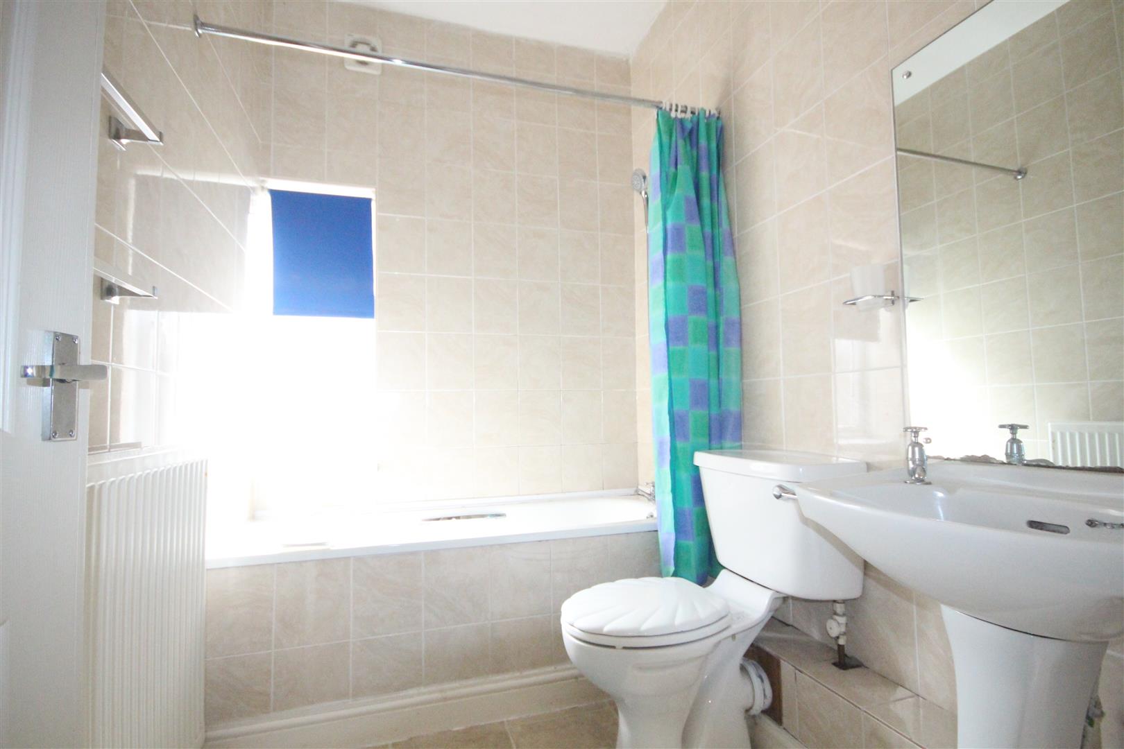 2 bedroom terraced house For Sale in Barnoldswick - IMG_8858.jpg
